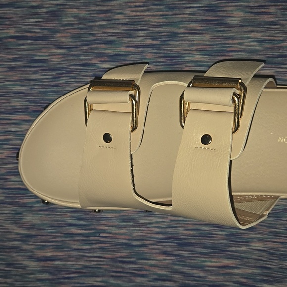 BCBGeneration Women's Bamba Footbed Slip-On Sandals Bianca Size 8.5 NWT - Picture 5 of 13